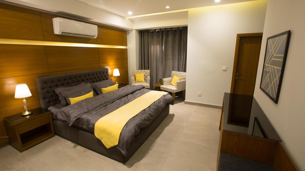 Space Luxury Rental Suites Rawalpindi Eksteriør billede