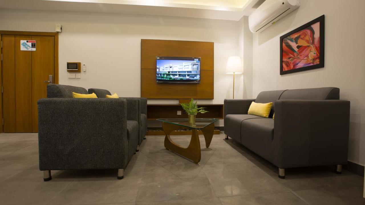 Space Luxury Rental Suites Rawalpindi Eksteriør billede