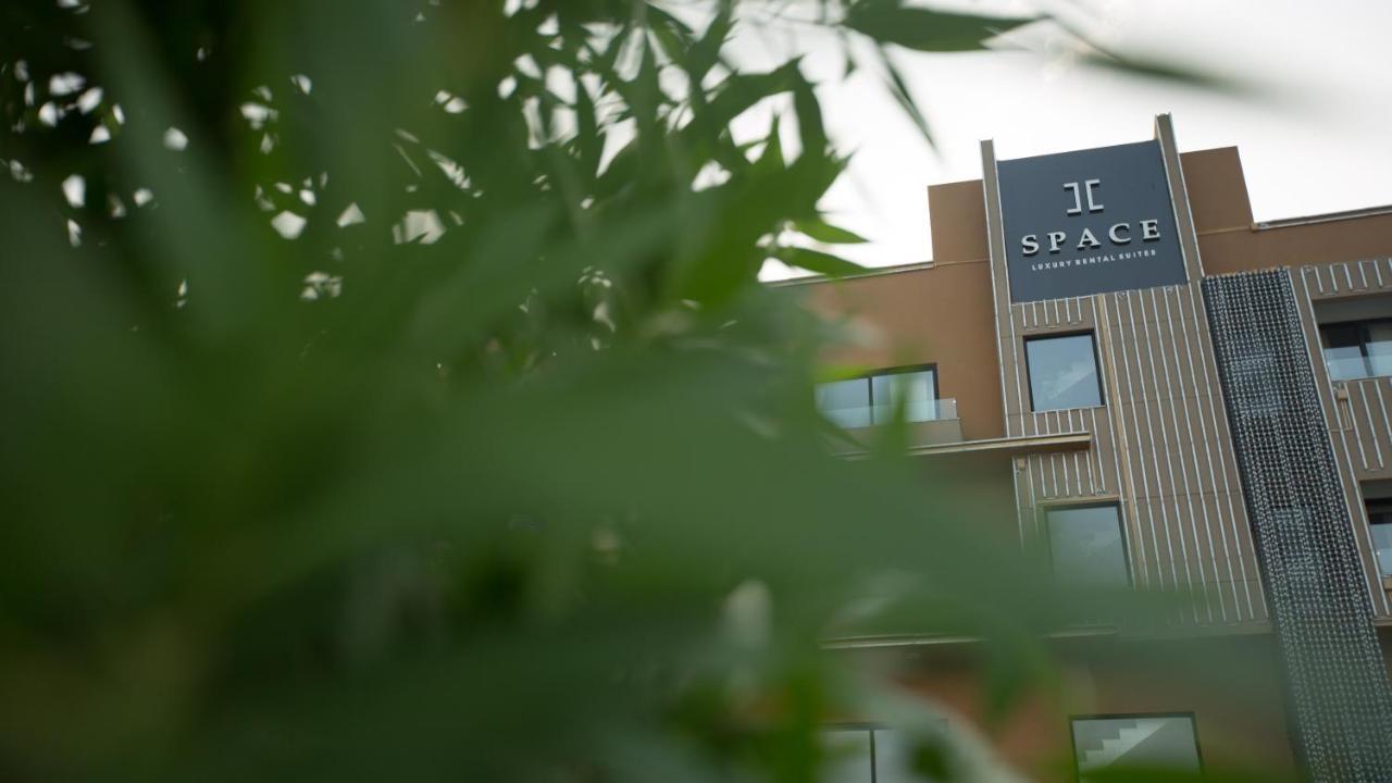 Space Luxury Rental Suites Rawalpindi Eksteriør billede