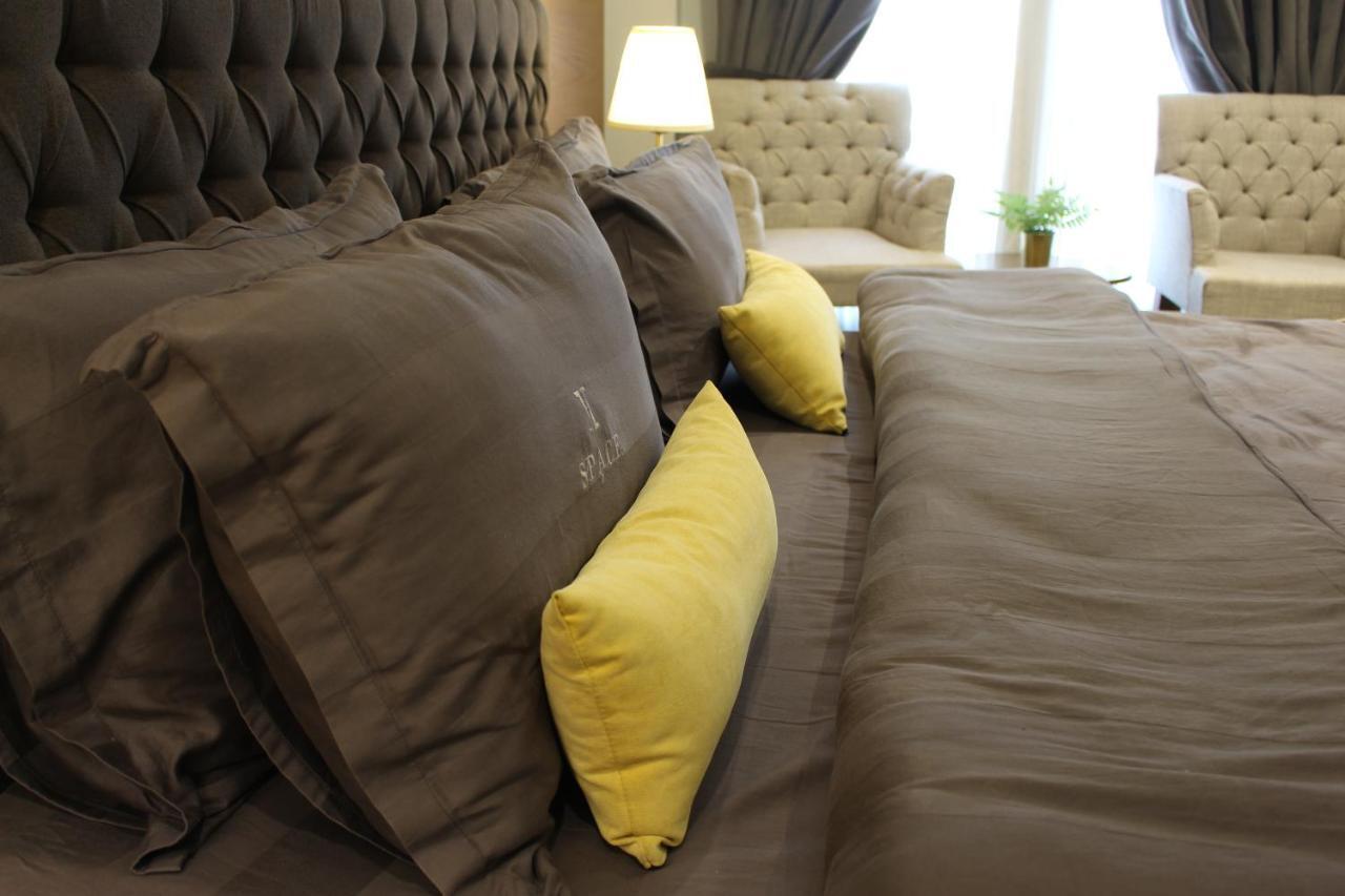 Space Luxury Rental Suites Rawalpindi Eksteriør billede