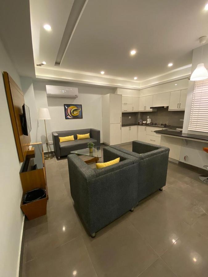 Space Luxury Rental Suites Rawalpindi Eksteriør billede