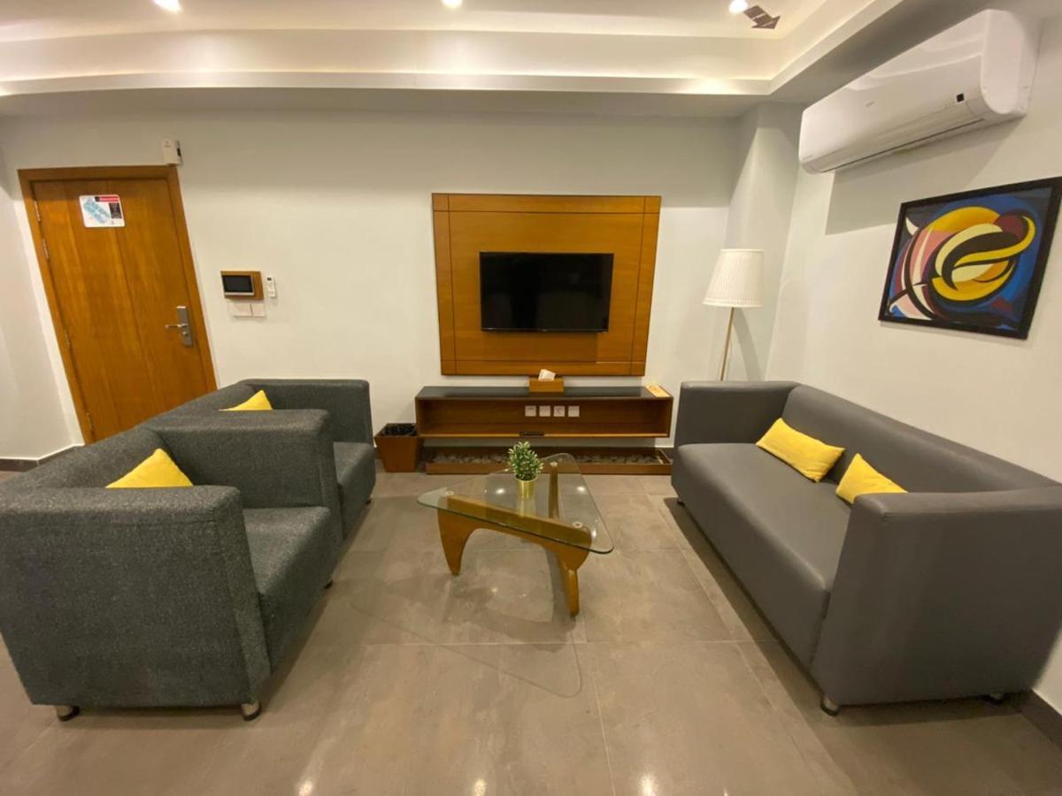 Space Luxury Rental Suites Rawalpindi Eksteriør billede